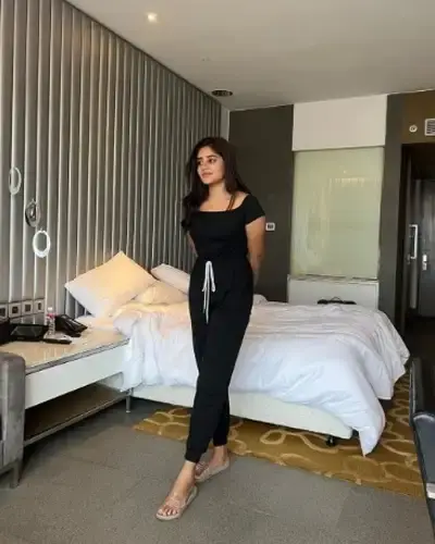 Call Girls Hojai Cash On Delivery